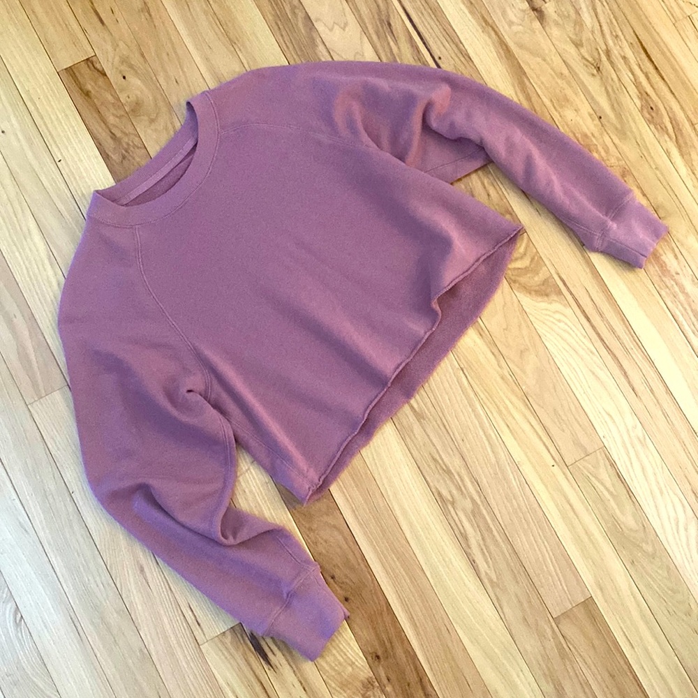 Abercrombie cropped pink sweatshirt